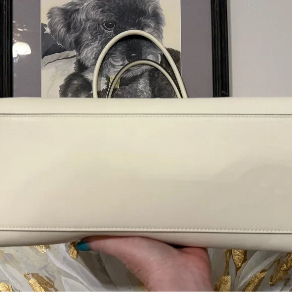 Sold. - Picture 3 of 13